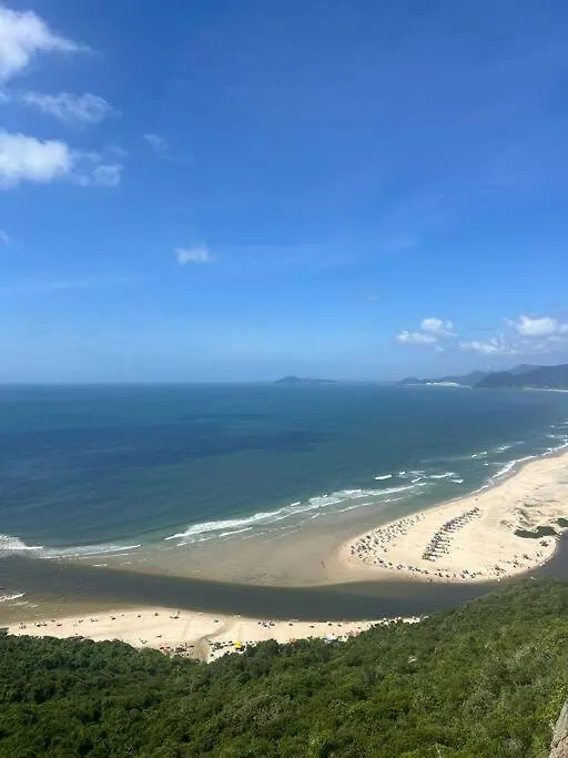 Casa De Praia Em Pinheira Sc Com Piscina Palhoca